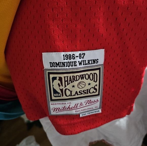 Dominique Wilkins Mitchell & Ness 1986-87 Hawks Jersey - Picture 3 of 3